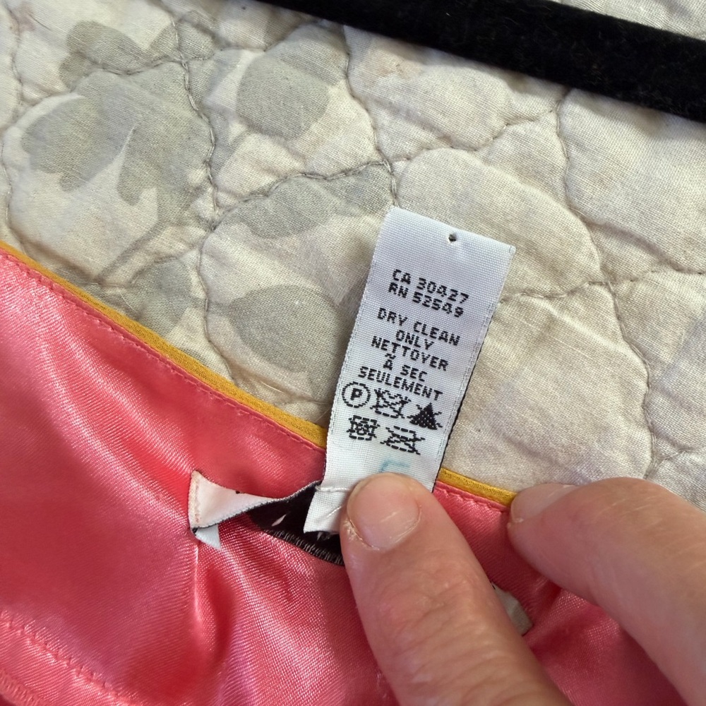 Y2K Laundry by Shelli Segal 100% Silk Pink Mod Crystal Dress Size 6 - Picture 7 of 11